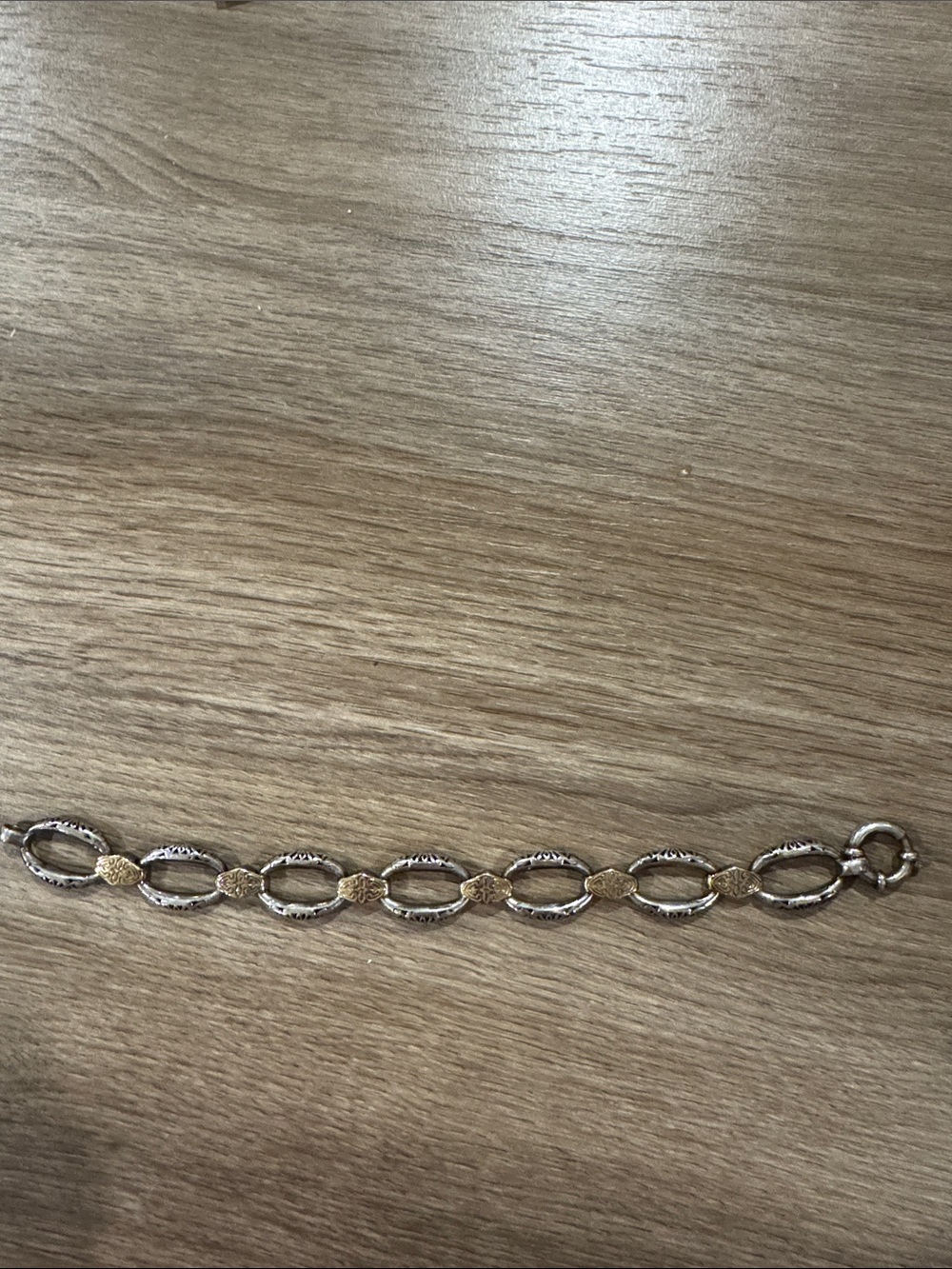 Two-Tone Oval Link Bracelet — Gold & Silver